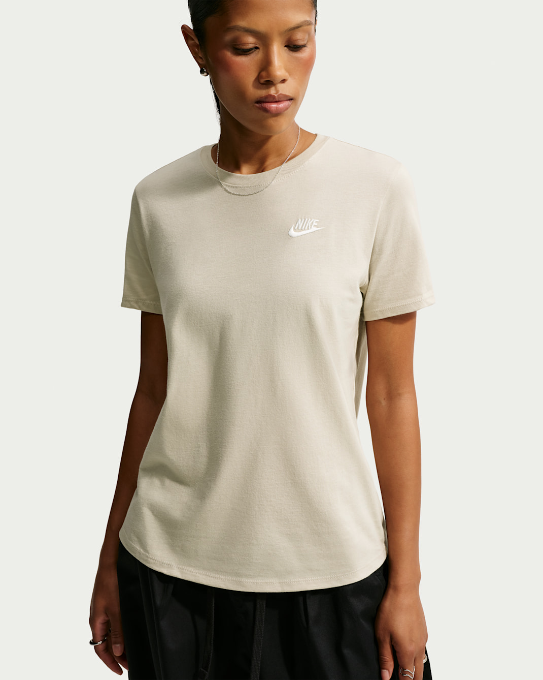 Nike Sportswear Club Essentials