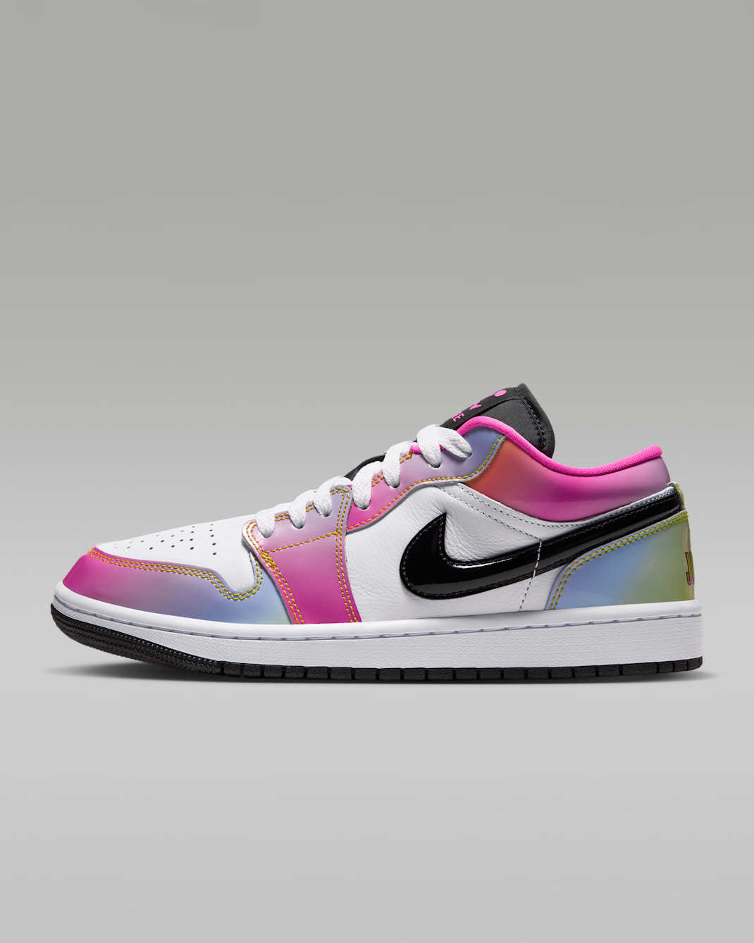 Air Jordan 1 Low SE 'Lola Bunny'