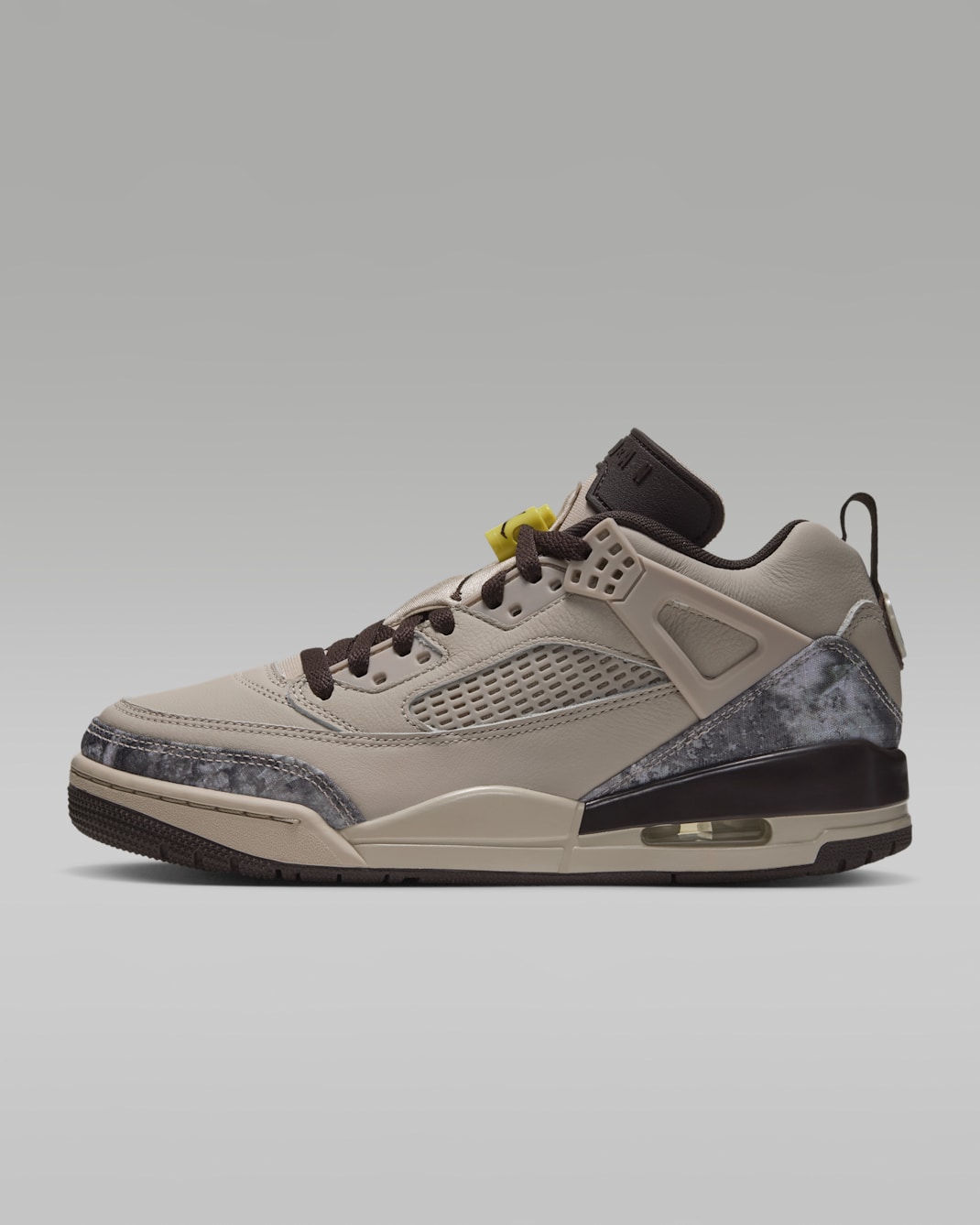 Jordan Spizike Low