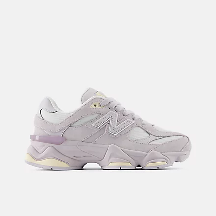 9060 Lace Shoes