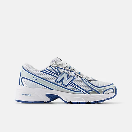 740 Lace Shoes
