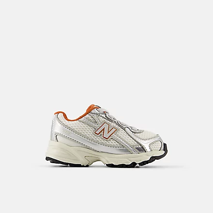 740 Bungee Lace Shoes