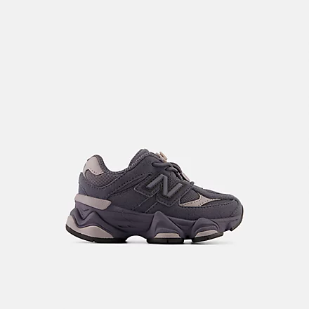 9060 Shoes
