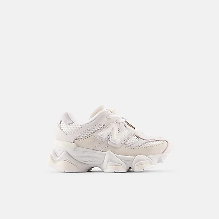 9060 LACE Shoes