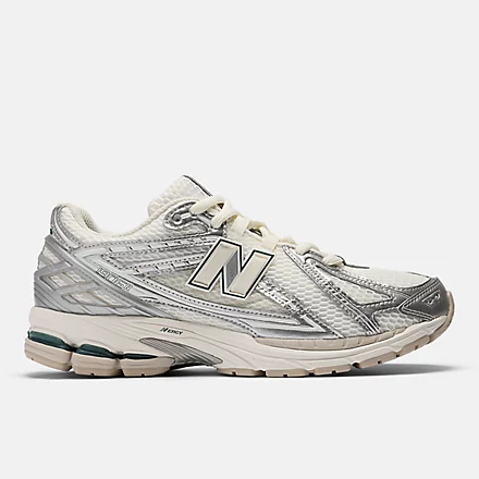 1906R Shoes