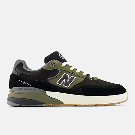 NB Numeric Andrew Reynolds 933 Shoes