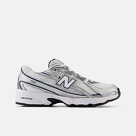 740 BUNGEE LACE Shoes