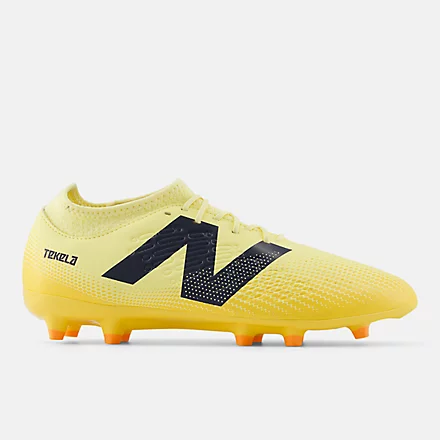 TEKELA MAGIQUE FG V4+ Football Boots
