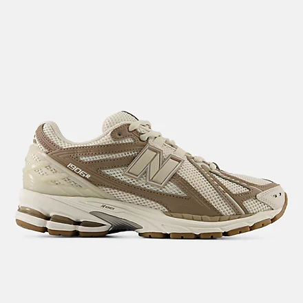 1906R Shoes