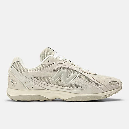 204L Shoes