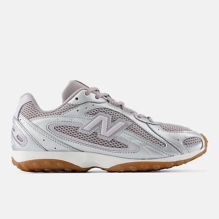204L Shoes