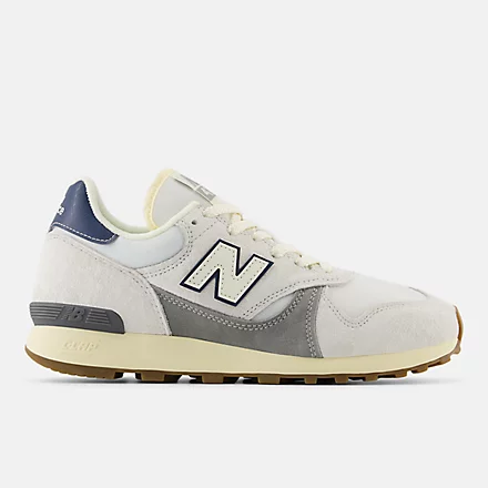 U475 Shoes