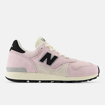 U475 Shoes