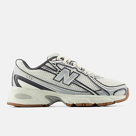 740 Shoes