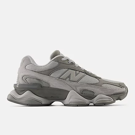 9060R Shoes