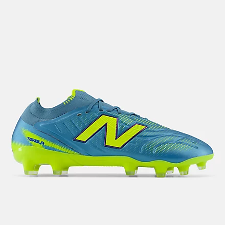 Tekela Women's Elite Low Laced MG V5 Football Boots